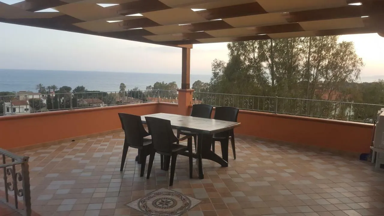 Willa Terrazza Sul Golfo Degli Angeli Capitana